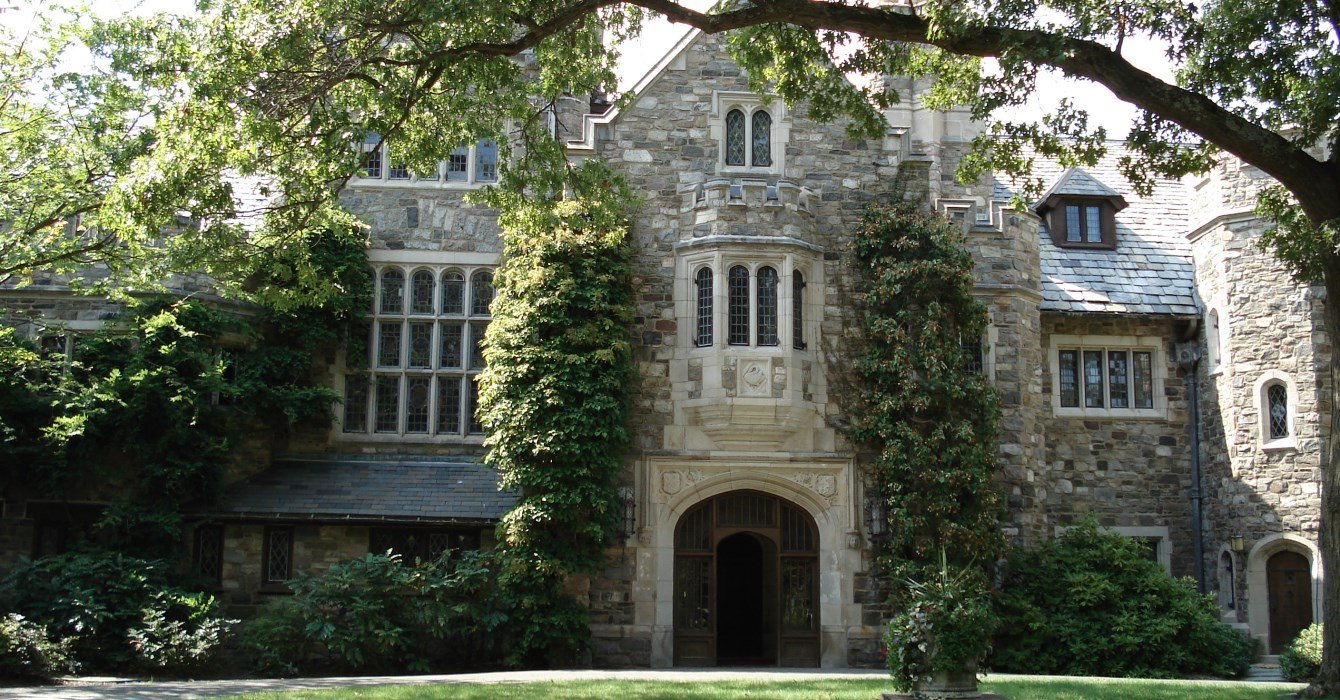 Skylands Manor House